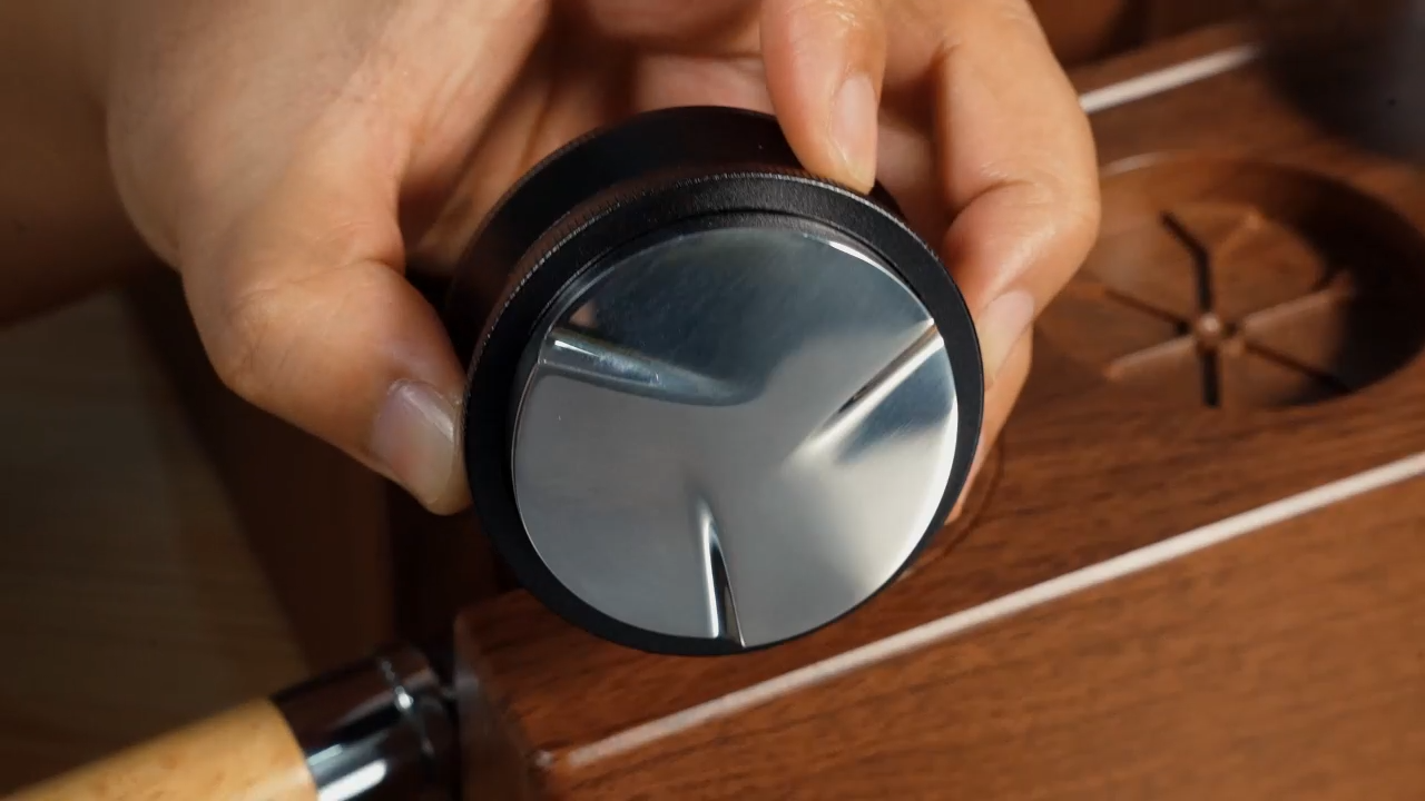 58mm Espresso Tamper, Coffee Distributor and Tamper 304 Stainless Steel Espresso Hand Tamper,&nbsp;